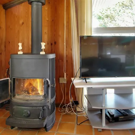 Alaia - 1km From The Sea By Interhome *
